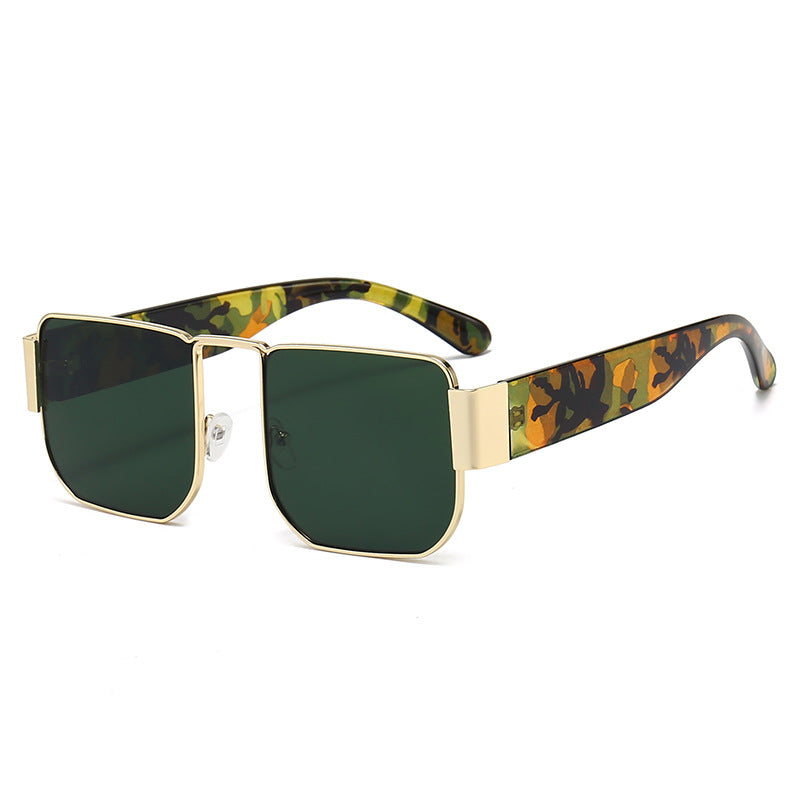 Venta al por mayor Gafas de sol para mujer con marco cuadrado PC